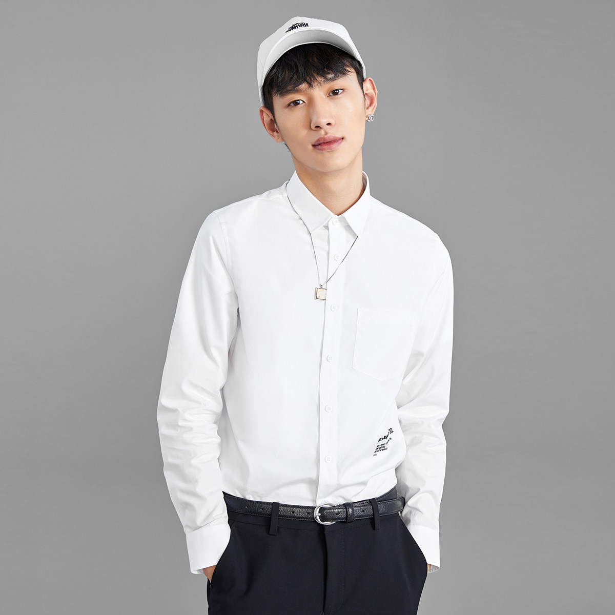 太平鸟男装新款后背胶印长袖#衬衫 太平鸟男装outlets店衬衫