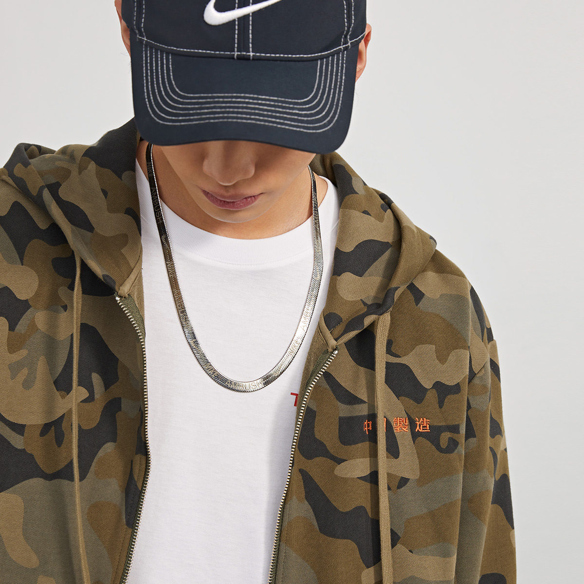 太平鸟男装奥莱2020秋季新款卫衣 太平鸟男装outlets店卫衣