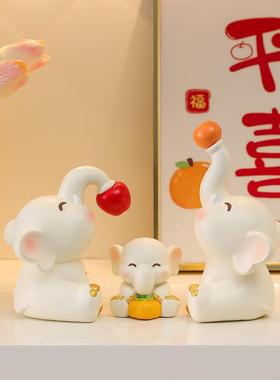 卡通喜庆家居结婚摆件象亲象爱树脂工艺新人结婚客厅桌面布置礼品