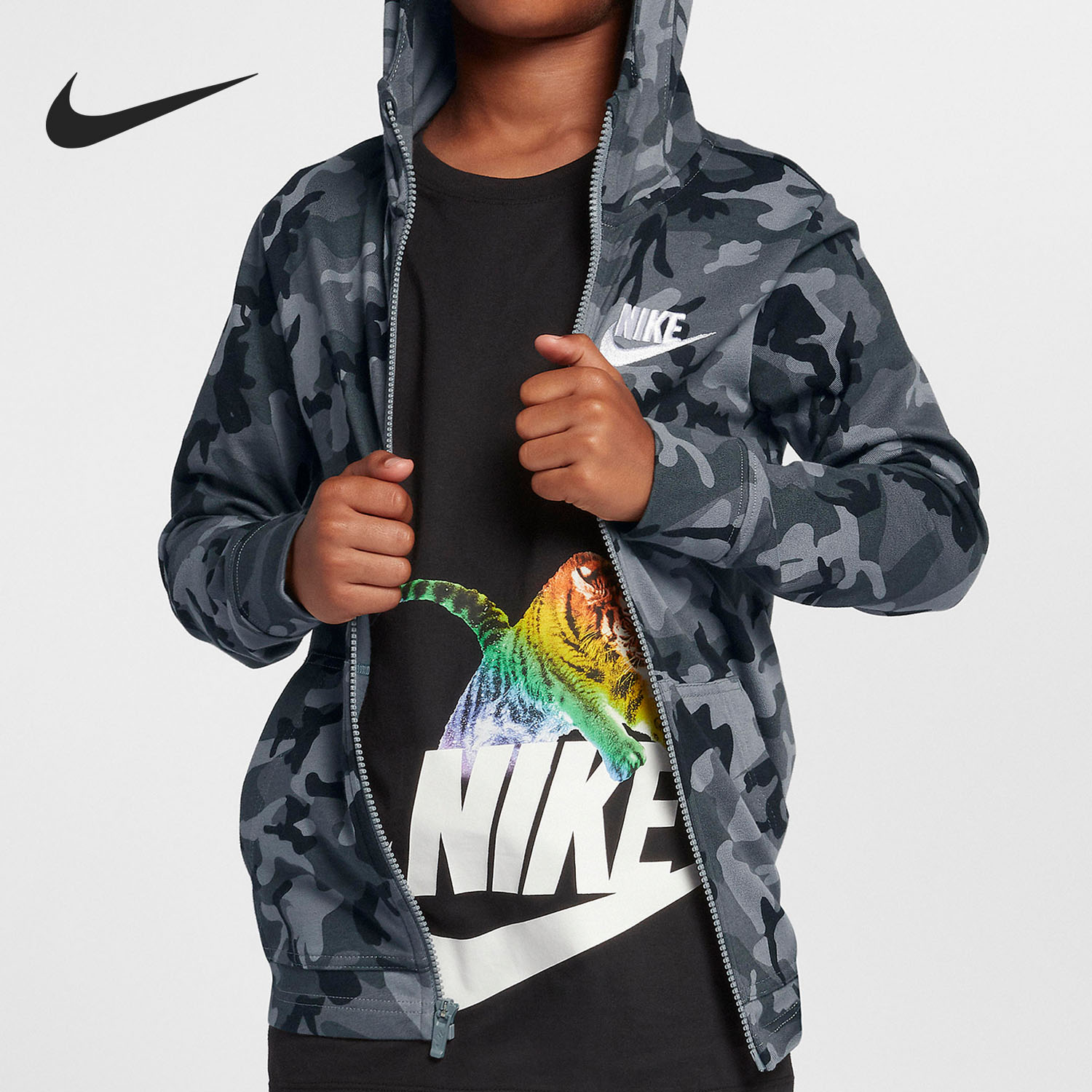 Nike/耐克正品SPORTSWEAR CAMO男童全长拉链连帽衫休闲外套AR4017 - 图0