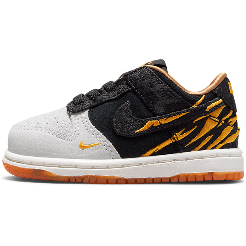 Nike/耐克正品Dunk Low小童虎纹虎年黑黄财神舒适板鞋 DQ5353-001