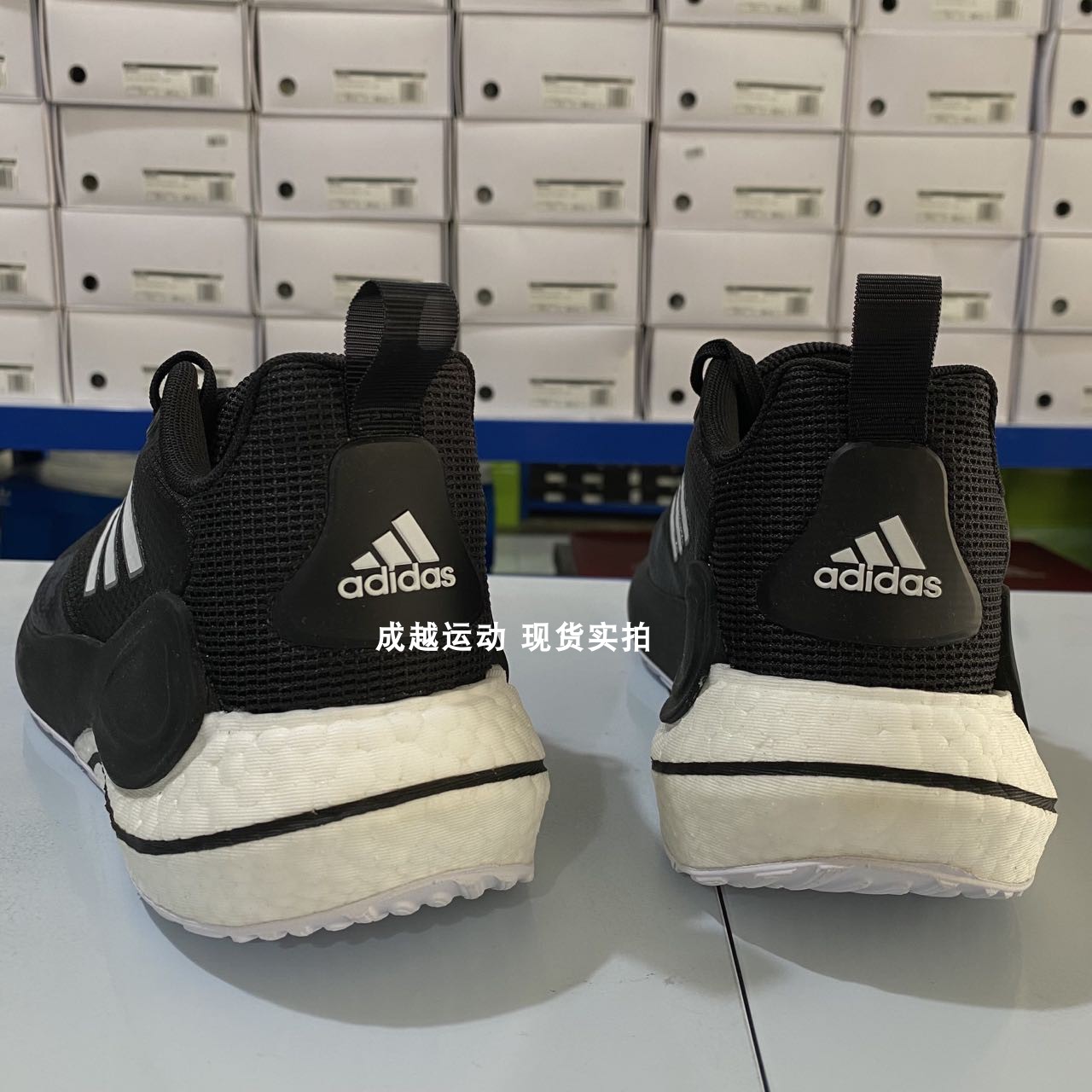 Adidas阿迪达斯ALPHALAVA boost运动跑步鞋GW2574 GY3276 GY3277 - 图2