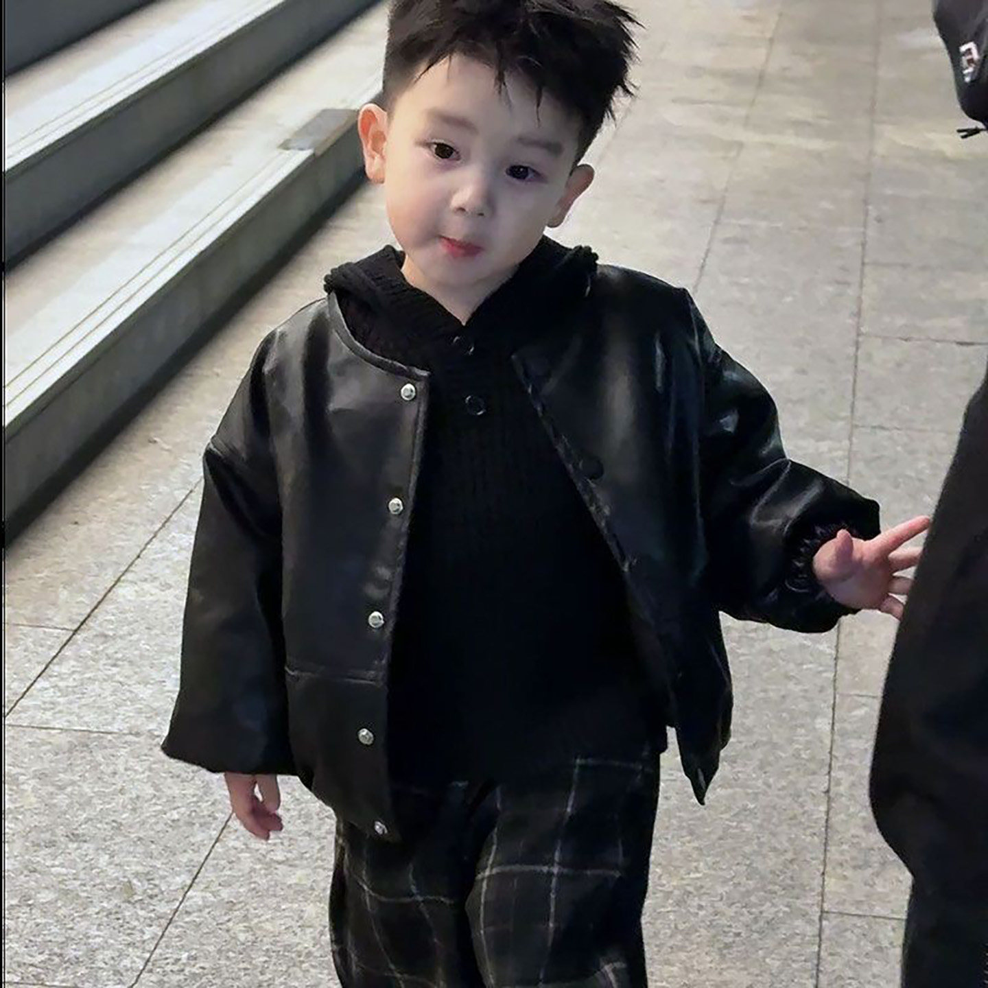 男童冬装套装2026新款儿童皮衣外套宝宝韩版洋气牛仔裤两件套潮酷,淘宝优惠券,粉丝福利购,淘宝优惠卷