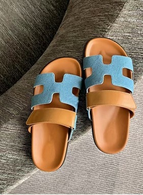 Large size fashionable women's slippers厚底大码时尚女拖鞋