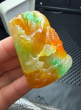 翡翠山水牌吊坠冰透黄翡飘绿春彩挂坠玉牌男女同款玉石颈饰