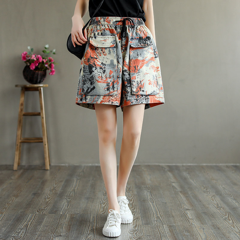 原创韩版宽松迷彩印花牛仔夏季短裤 花概念牛仔裤