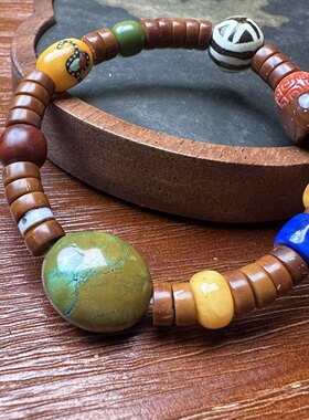 紫金鼠绿松蜜蜡南红青金多宝手串