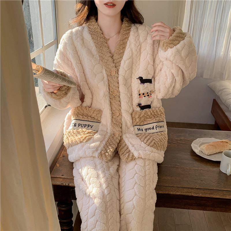 2025新款长袖卡通睡衣女春秋冬季珊瑚绒加厚保暖法兰绒家居服套装,淘宝优惠券,粉丝福利购,淘宝优惠卷