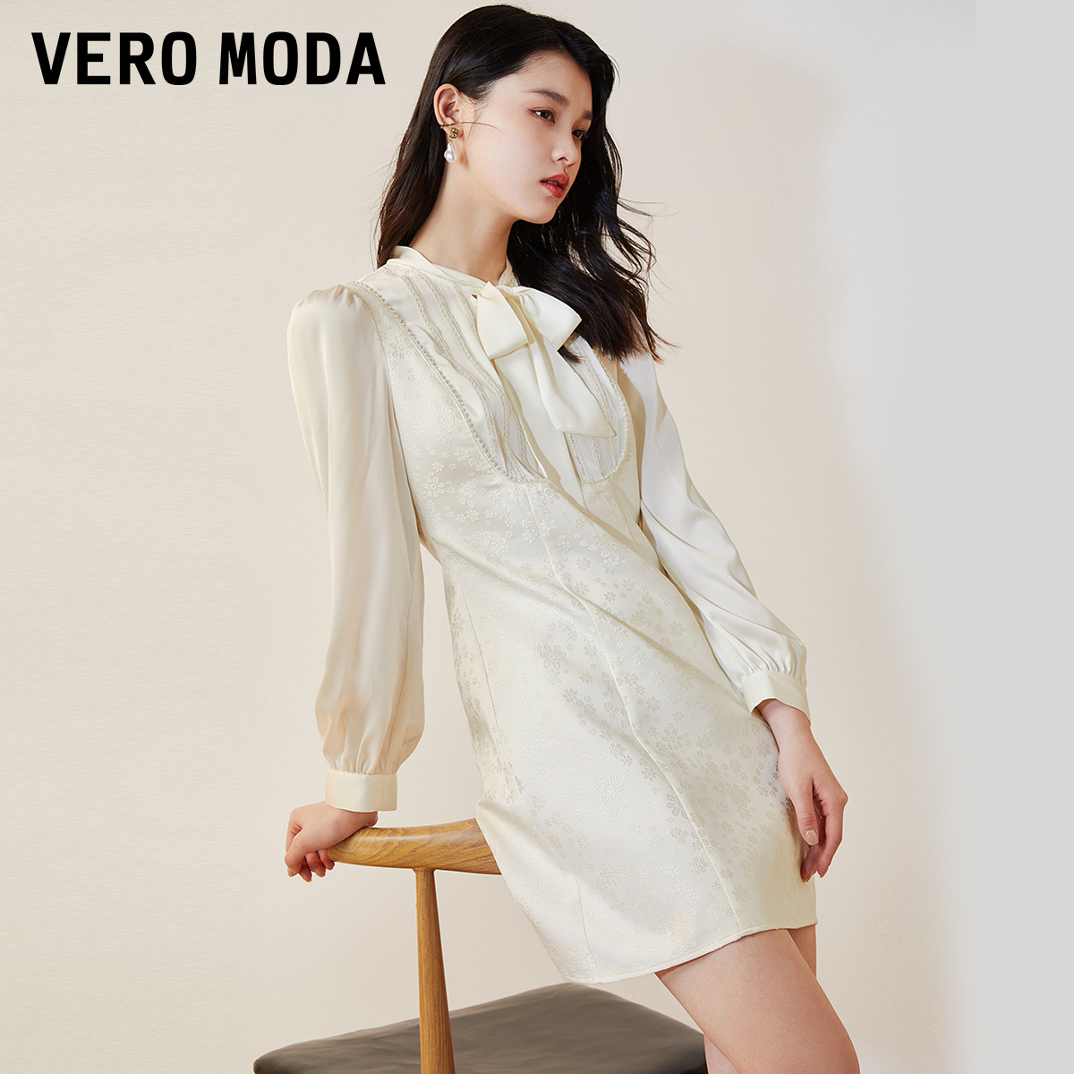 Vero Moda连衣裙2023早秋新款气质短裙泡泡袖收腰宫廷假两件