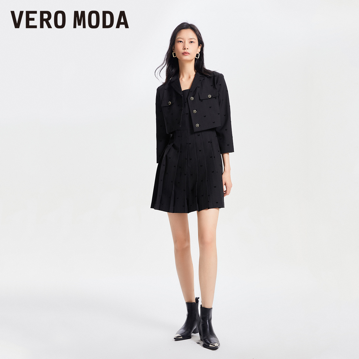 绫致Vero Moda外套连衣裙套装秋冬短款单排扣翻领吊带百褶女