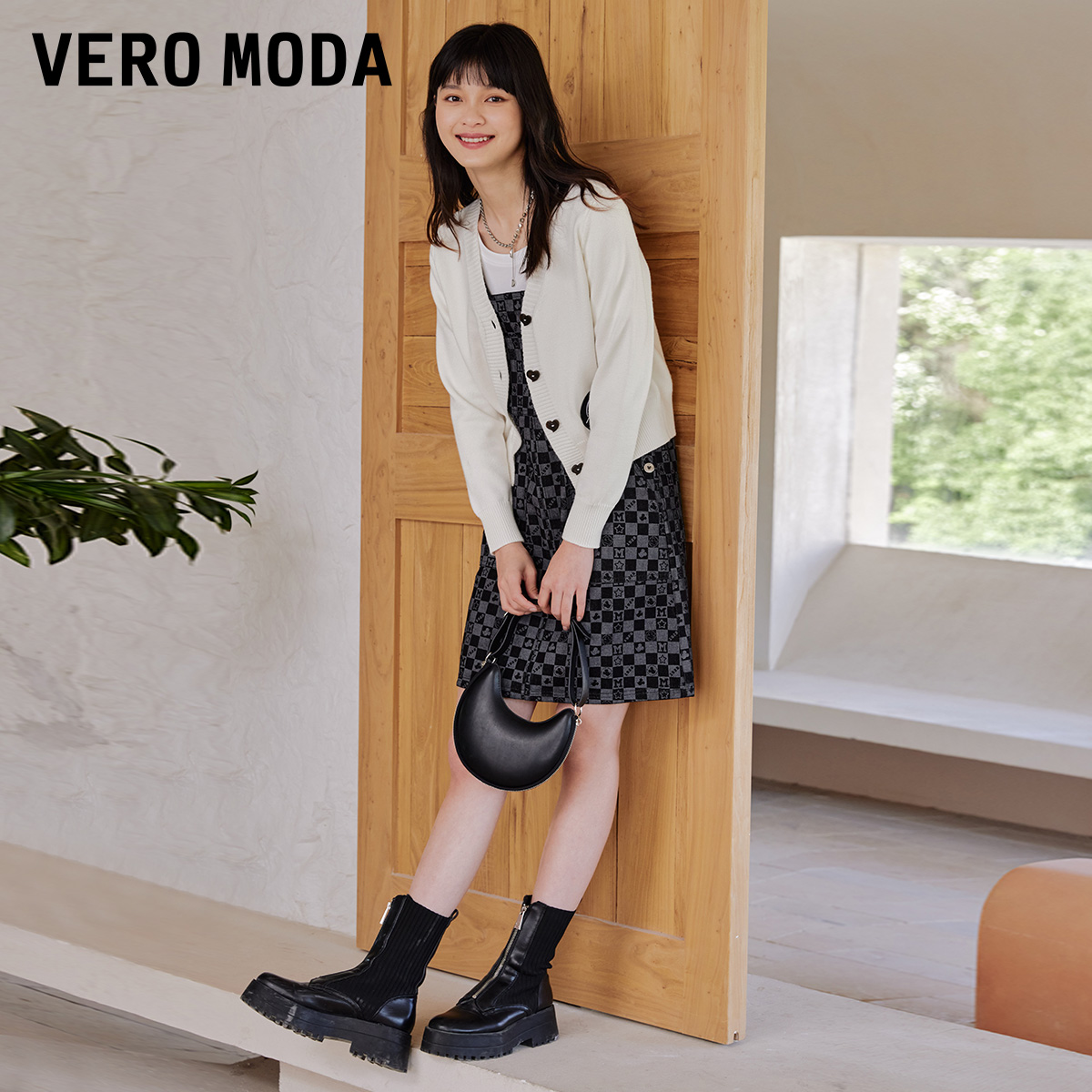 绫致复古慵懒针织开衫