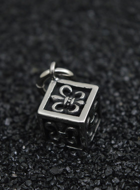 欧美复古克罗星船锚钛钢吊坠项链