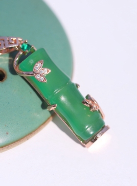 冰种玉髓925银镶嵌竹节吊坠