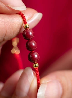 辰世朱砂手绳本命年女随身手串梅花饰品S925银手链平安结儿童红绳