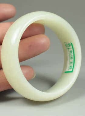 钱塘邮社    和田玉青白玉 手镯  送证  内径53mm