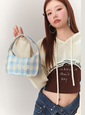 CHUU拉链手提包女2026年春秋新品减龄洋气字母格纹休闲百搭小包包