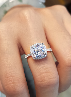 外贸跨境镀s925银高碳钻轻奢仿莫桑石戒指豪华方形两克拉仿真钻