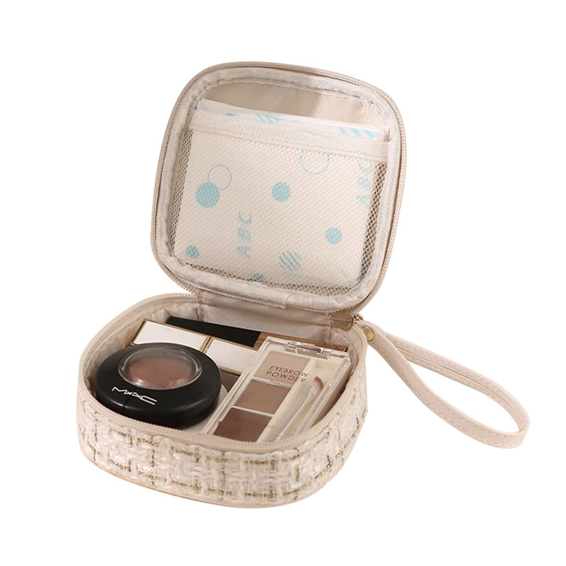 迷你化妆包卫生巾收纳包女新款随身口红袋高级旅行便携姨妈小包 - 图3