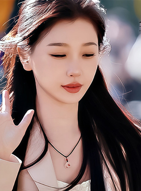 缠枝纹玲珑骰子项链女锁骨链