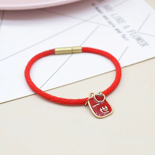 Красный браслет для влюбленных ручной работы, DIY, делается под заказ, подарок на день рождения