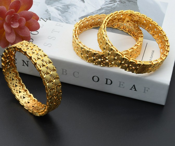 24K gold plated bracelet Dubai bride Gold Bracelet 沙金手镯 - 图2