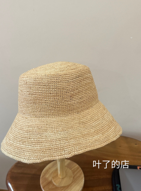 日系 纯色小头围细拉菲草帽女夏海边沙滩帽防紫外线遮阳渔夫帽