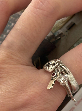 S925银老钱风五角星英文刻印戒指