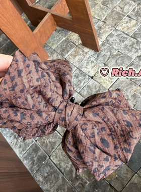 【实拍】早秋复古超大一个豹纹头绳蝴蝶结香蕉发夹氛围感气质发饰