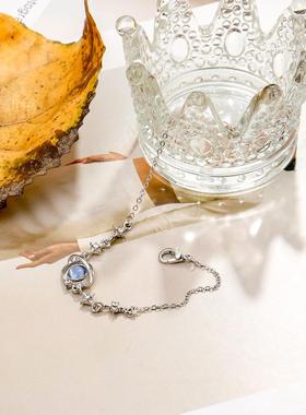 Accessory bracelets women星球手錬高级感小众轻奢手饰手錬女