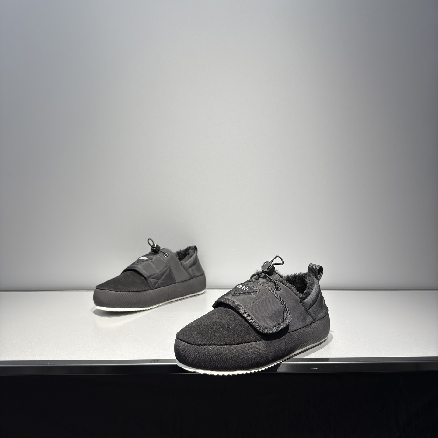 休闲乐福鞋男加绒保暖魔术贴一脚蹬低帮皮鞋2025新款时尚休闲鞋,淘宝优惠券,粉丝福利购,淘宝优惠卷