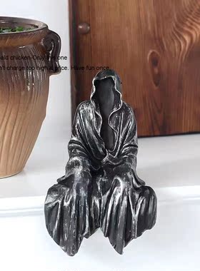 神秘黑衣人手办摆件 黑袍夜行者 车载机箱摆件现货礼物 创意玩具