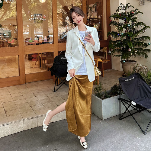 Royeer Viuoar 2026早春新款RV女鞋金属扣漆皮单鞋粗跟ol通勤浅口 - 图0