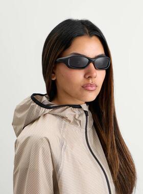 海外代购Oakley/欧克利女士太阳眼镜防紫外线轻量化椭圆框哑光黑