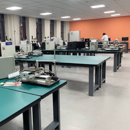 太孚 防静电重型钳工工作台 一吨承重耐磨胶皮工位桌 加厚台面 - 图0