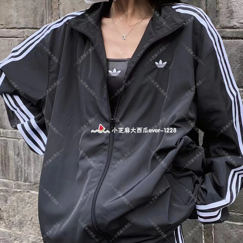 adidas三叶草专柜正品经典女子休闲运动宽松条纹舒适外套IP7142-图0