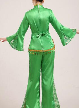 送扇子新款秧歌演出服腰鼓舞蹈中老年广场舞东北二人转套装服扇子
