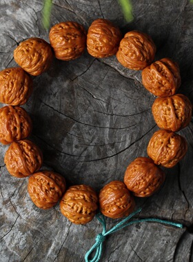 麒麟纹金蟾芭蕉扇野姜黄皮文玩核桃手持高密度铁籽佛珠手串念珠链