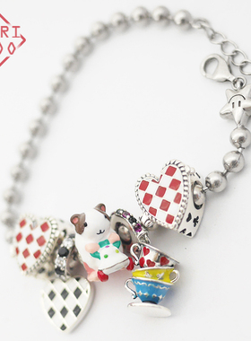 有看爱丽丝梦游仙境手链串珠