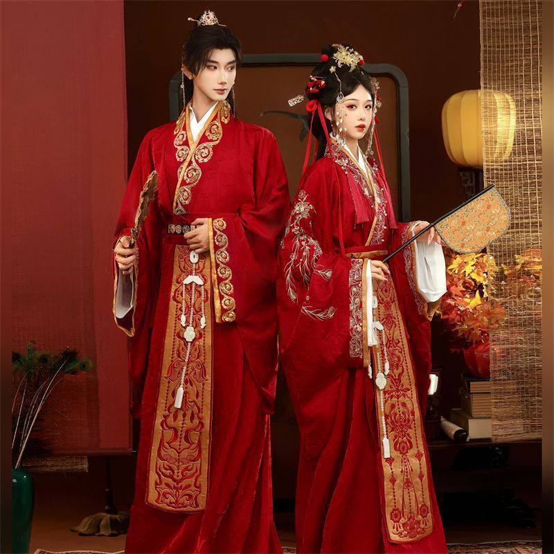 洛竹原创汉服2025新款婚服改良战国袍刺绣手工钉珠拖尾订婚结婚服,淘宝优惠券,粉丝福利购,淘宝优惠卷