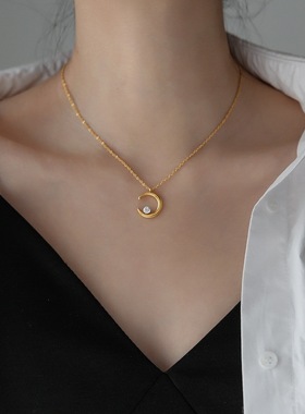简约复古ins冷淡风月亮水晶项链女锁骨链小众轻奢2023新款不掉色