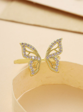 2024秋冬新款微镶满钻蝴蝶开口戒指女轻奢气质时尚可调节指环戒圈