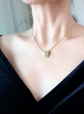 钛钢项链女ins小众设计感网红轻奢小饰品锁骨链2023新款潮颈链女