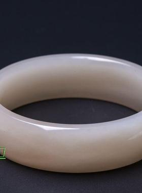 正品和田玉糖玉手镯 玉镯 白玉镯