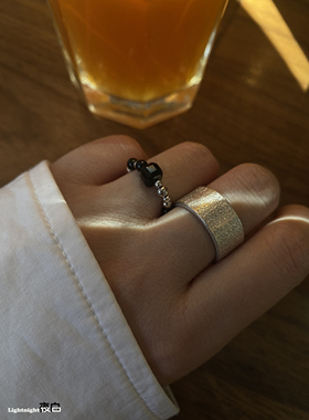 小众设计弹力可调节戒指男女款