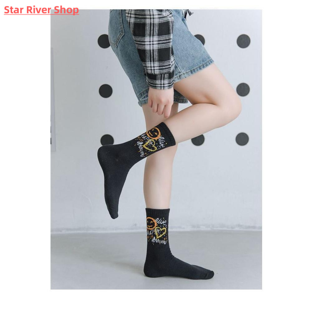 New Autumn Black and White Sports Women Socks Cotton Cute W - 图2