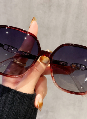 大框妈妈墨镜女高级感方圆脸大脸