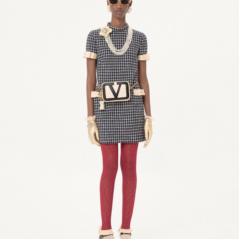 [季末优惠]华伦天奴VALENTINO女士VIVA SUPERSTAR 羊皮革链条包,淘宝优惠券,粉丝福利购,淘宝优惠卷