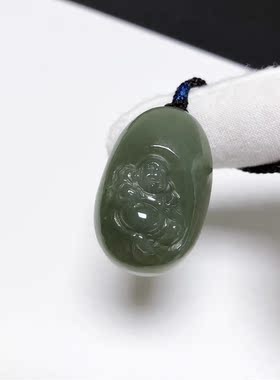 D306# 天然和田玉粉青色手工精雕笑佛吊坠34.2*22*14.3mm 18.93克