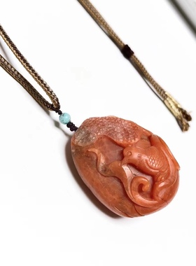 D1607#天然保山南红稀有柿子红异象红白料俏色双面雕幸福安宁吊坠