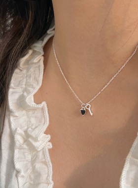 S925银韩版黑色爱心钥匙项链